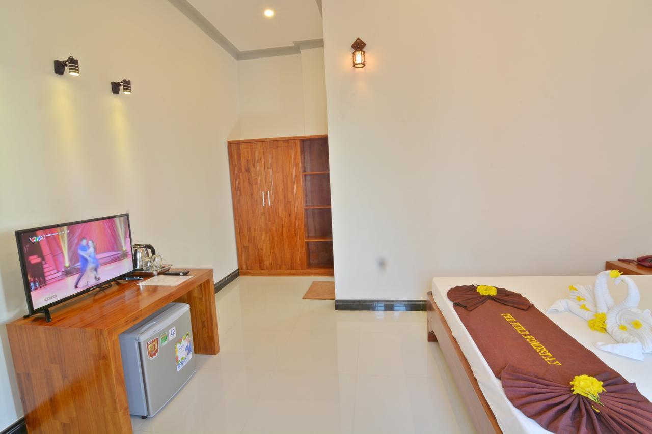 The Field Homestay Хоян Номер фото